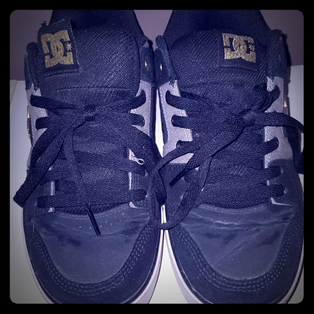 Limited edition Men's DC sneakers